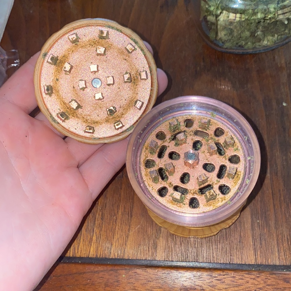 Grinder - Picture 2 of 3